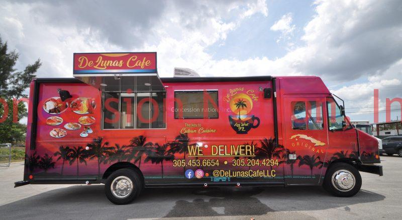 Delunas Cafe Food Truck